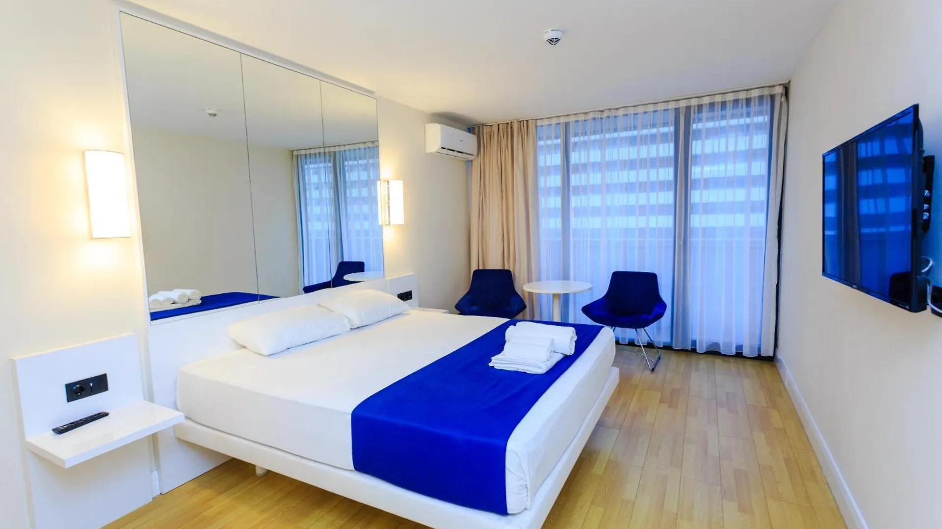 Orbi City Central Apartment Batumi 0*,
